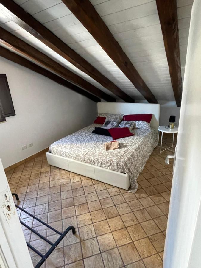 La Mansarda Dei Mori Apartment Catania Luaran gambar